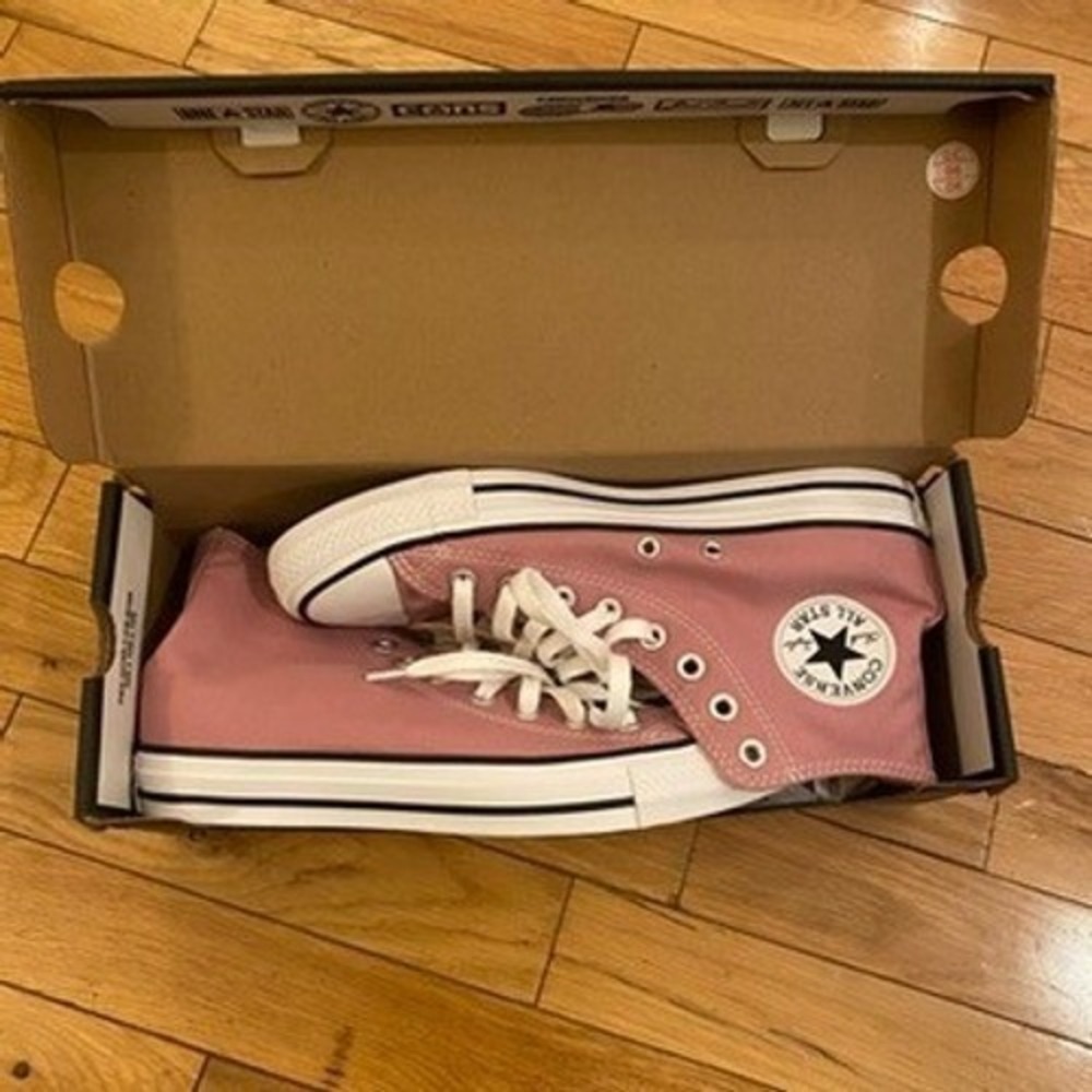 Converse Chuck Taylor‎ All Star High Top Pink Shoes Women 9.5 Men 7.5